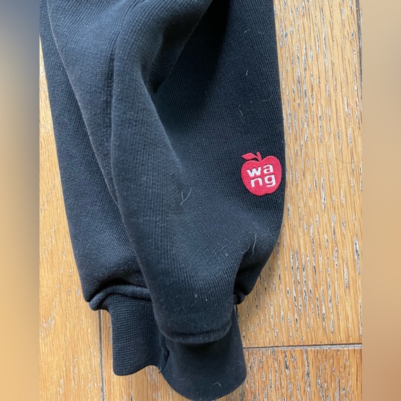 ALEXANDER WANG BLACK RED APPLE OVERSIZED FRENCH TERRY BOXY CROP ZIP HOODIE XS - Picture 3 of 5